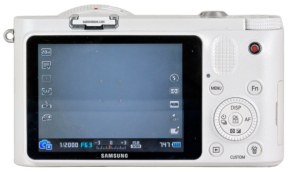 Обзор камеры Samsung NX1000